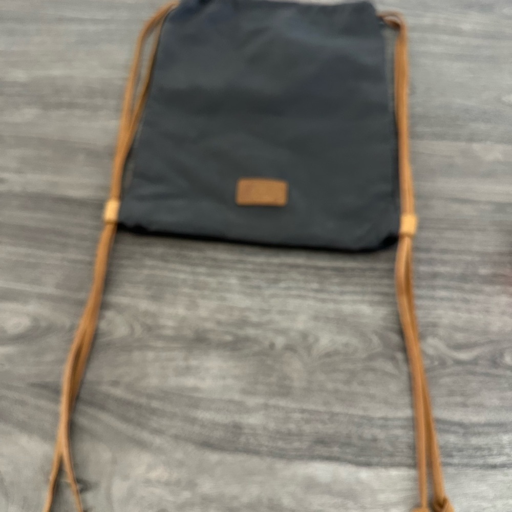 Hogsback Leather Co Drawstring Backpack - Picture 2 of 9